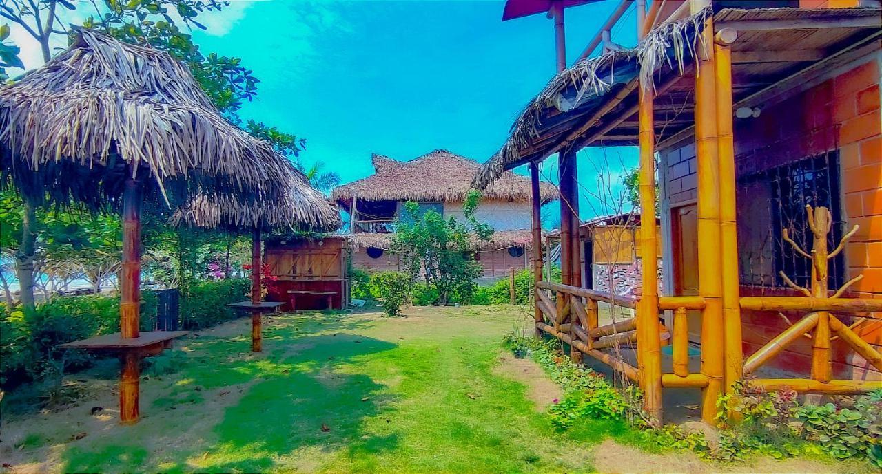Montanita Chill Out House Hostel Exterior photo